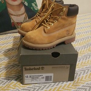 Youth Timberland Boots good condition